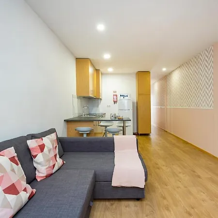 דירה 3ºe 24 De Julho Terrace ליסבון